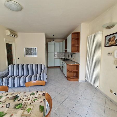 Villa Sante Residence Pesaro Buitenkant foto