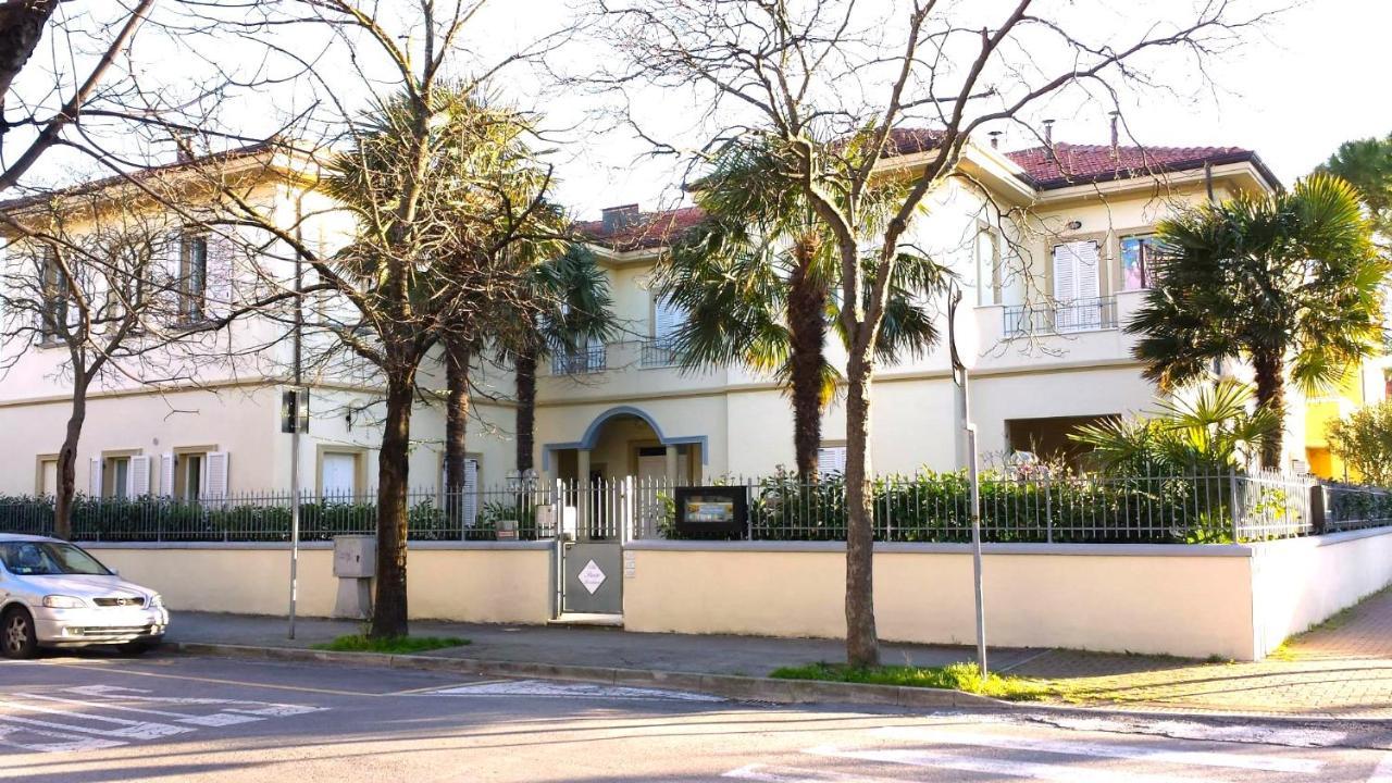 Villa Sante Residence Pesaro Buitenkant foto