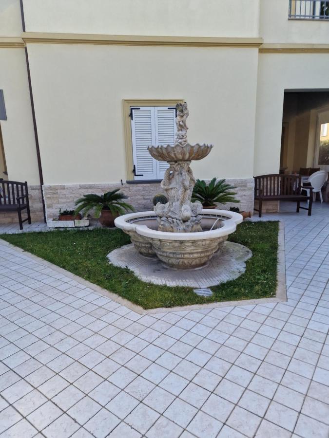 Villa Sante Residence Pesaro Buitenkant foto